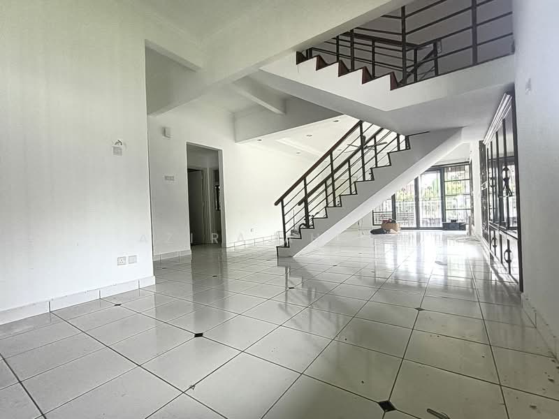 Semi-Detached House for Sale in Bandar Tasik Kesuma (Beranang) - Azira Ahmad - Living Room - PropertyGuru.com.my