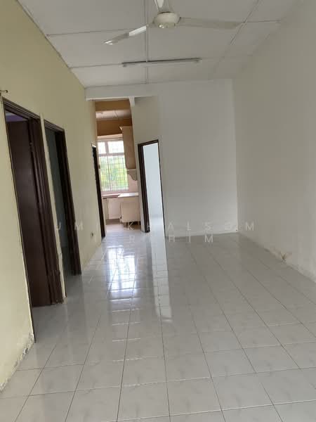 1-storey Terraced House for Sale in Kota Warisan (Sepang) - Umi Khalsom Ibrahim - PropertyGuru.com.my