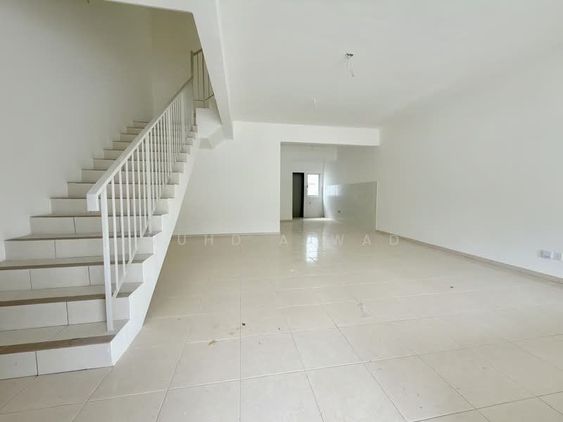 Rumah Teres 2 Tingkat untuk Dijual di Sepang (Selangor) - Muhd Ajwad - PropertyGuru.com.my