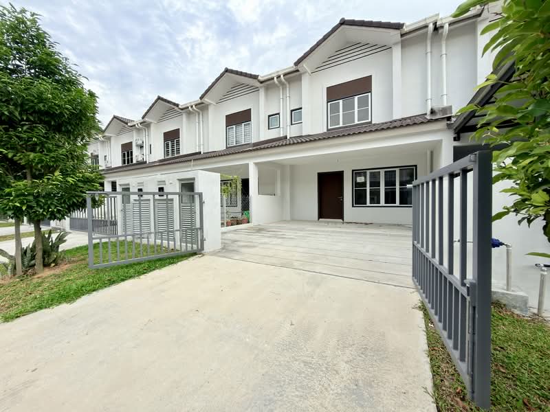 Rumah Teres 2 Tingkat untuk Dijual di Sepang (Selangor) - Muhd Ajwad - PropertyGuru.com.my