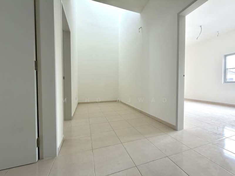 Rumah Teres 2 Tingkat untuk Dijual di Sepang (Selangor) - Muhd Ajwad - PropertyGuru.com.my