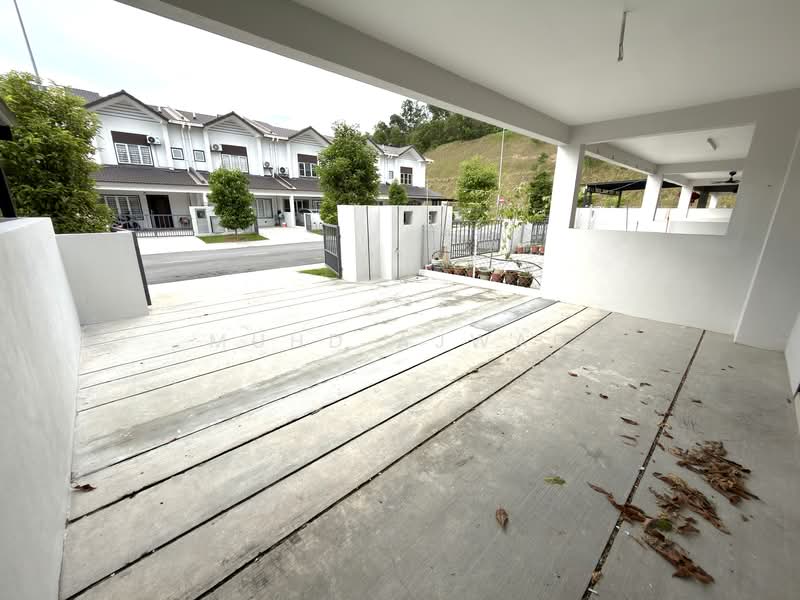 Rumah Teres 2 Tingkat untuk Dijual di Sepang (Selangor) - Muhd Ajwad - PropertyGuru.com.my