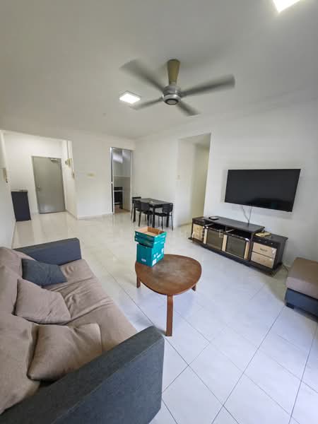Pangsapuri untuk Dijual di Impian Senibong Residences - Jim Chee - Living Room - PropertyGuru.com.my