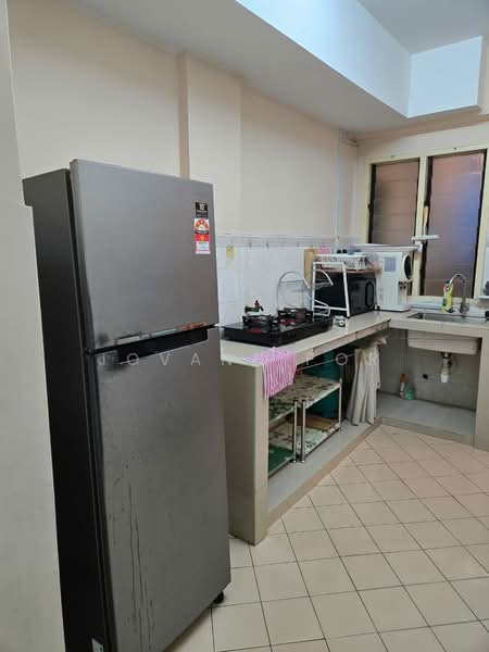 Condominium for Rent at Vista Komanwel A - Jovane Por - Kitchen - PropertyGuru.com.my