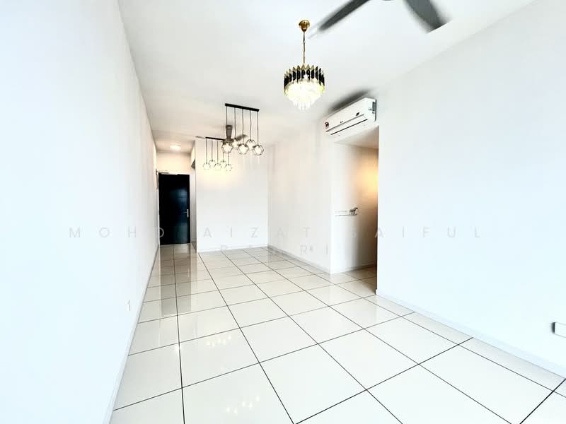 Condominium for Sale at The Valley Residences @ SkySierra - Mohd Aizat Saiful Bahri - Living Room - PropertyGuru.com.my