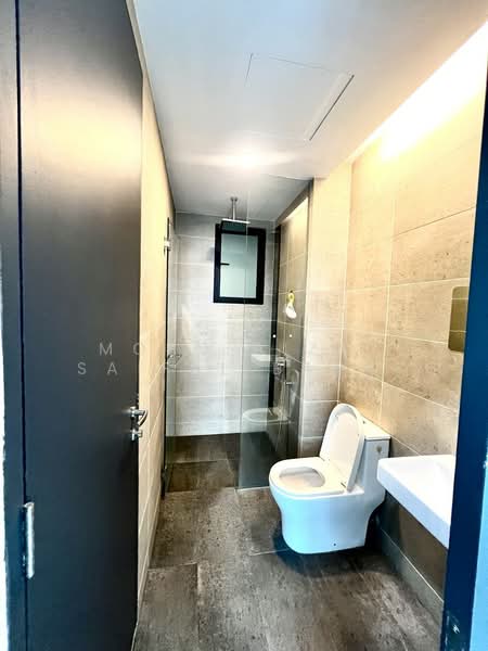 Condominium for Sale at The Valley Residences @ SkySierra - Mohd Aizat Saiful Bahri - Bathroom - PropertyGuru.com.my