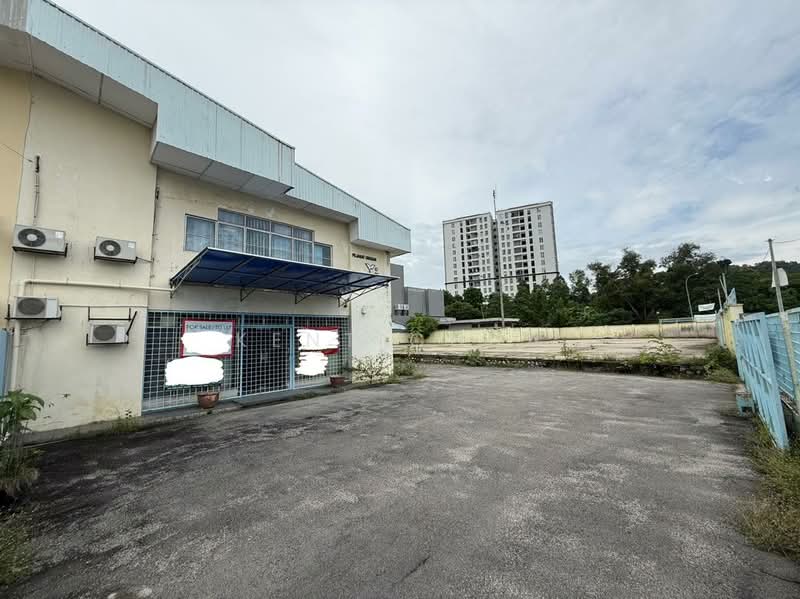 Kilang untuk Dijual di BANDAR PUCHONG JAYA (Puchong) - Kent Chua - Exterior - PropertyGuru.com.my