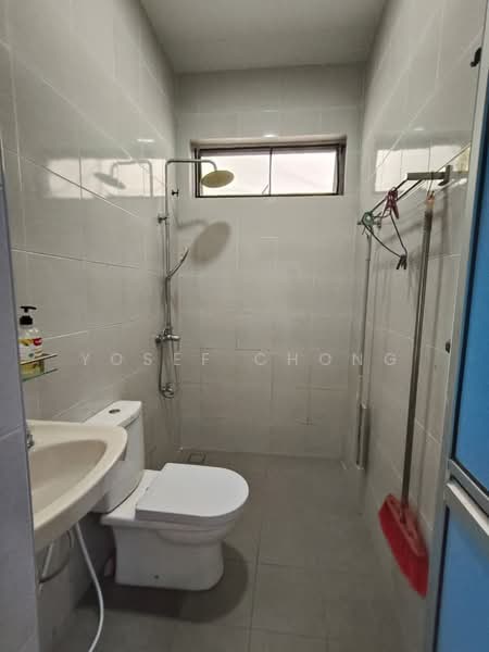 Rumah Kluster untuk Disewa di Kangkar Pulai (Skudai) - Yosef Chong - Bathroom - PropertyGuru.com.my