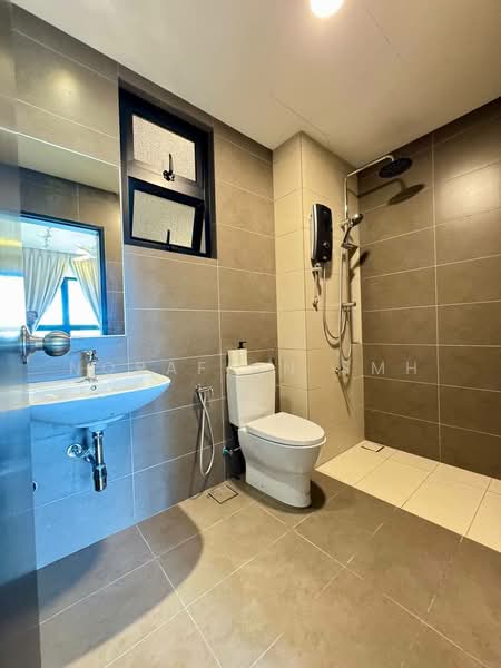 Kondominium untuk Dijual di Setia Seraya Residences - Norafian SMH - Bathroom - PropertyGuru.com.my
