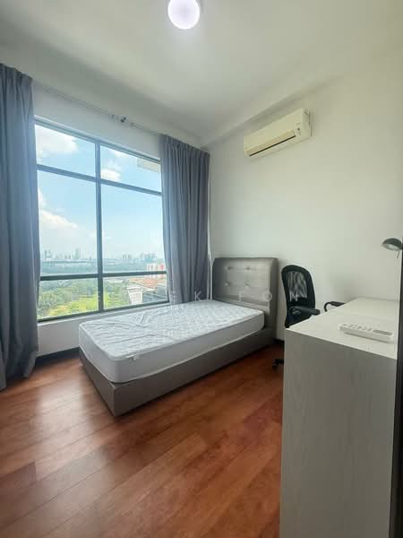 Servis Apartment untuk Disewa di Molek Regency - MekMek Fong - PropertyGuru.com.my