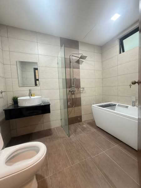 Servis Apartment untuk Disewa di Molek Regency - MekMek Fong - PropertyGuru.com.my