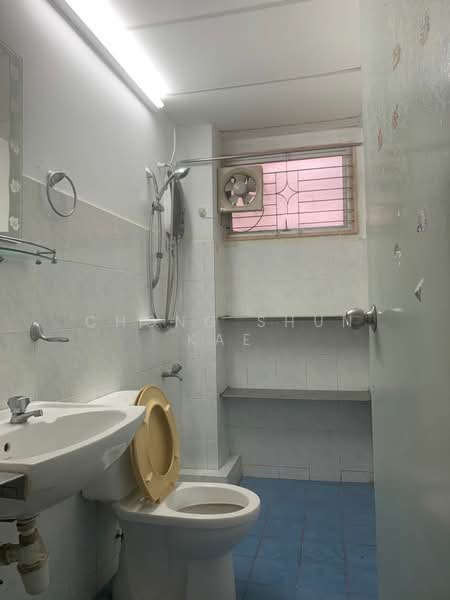 Pangsapuri untuk Disewa di Desa Tanjung - Chong Shun Kae - Bathroom - PropertyGuru.com.my