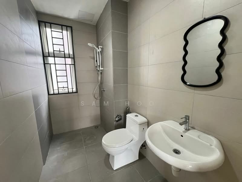 Condominium for Rent at Casa Green Condominium - Sam Hoo - Bathroom - PropertyGuru.com.my