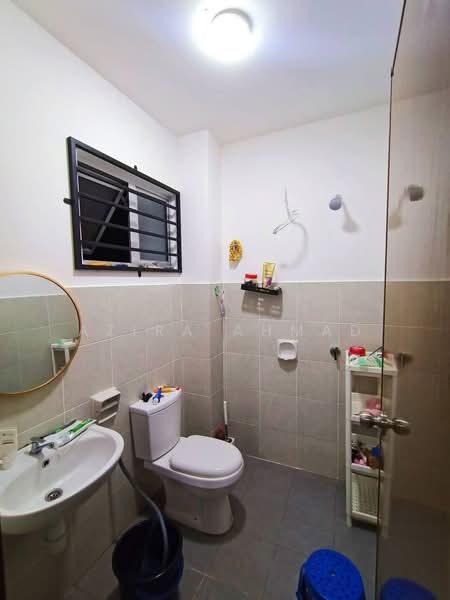 Rumah Teres 2 Tingkat untuk Dijual di Sepang (Selangor) - Azira Ahmad - Bathroom - PropertyGuru.com.my