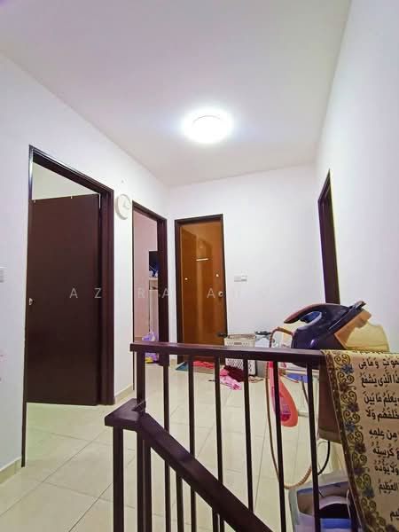 Rumah Teres 2 Tingkat untuk Dijual di Sepang (Selangor) - Azira Ahmad - Corridor - PropertyGuru.com.my