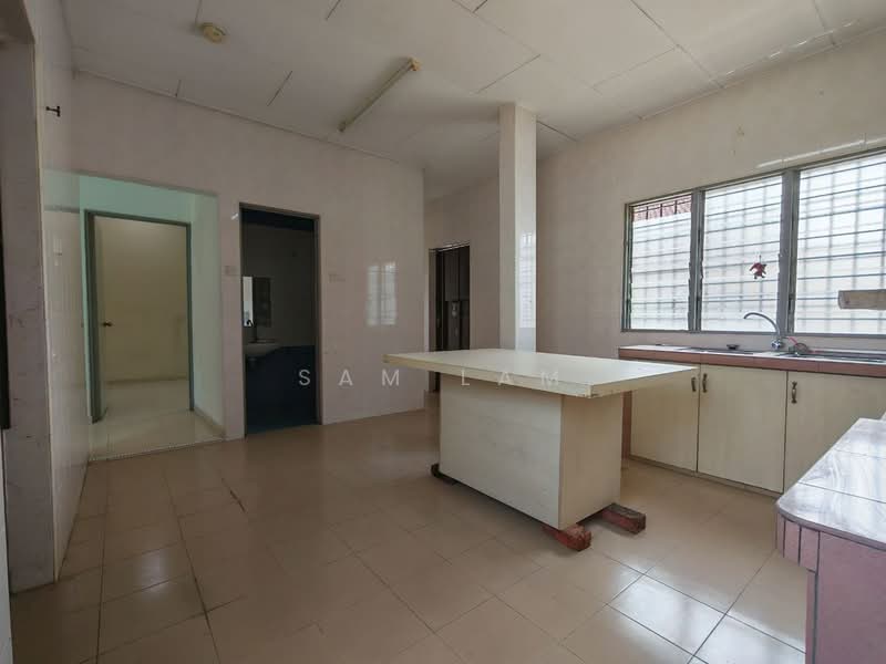 1-storey Terraced House for Sale in Ipoh (Perak) - Sam Lam - Kitchen - PropertyGuru.com.my
