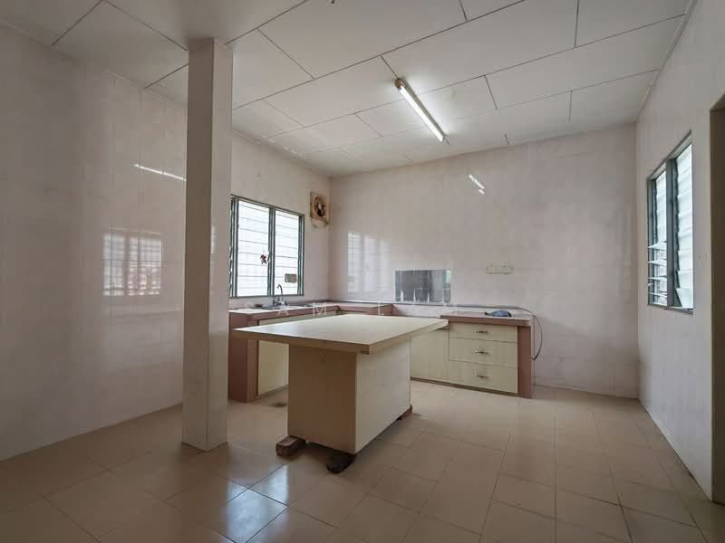 1-storey Terraced House for Sale in Ipoh (Perak) - Sam Lam - Kitchen - PropertyGuru.com.my