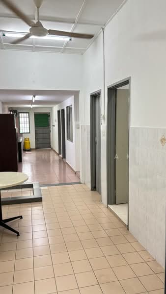 1-storey Terraced House for Rent in Bukit Indah (Iskandar Puteri (Nusajaya)) - Chloe Mak - Corridor - PropertyGuru.com.my
