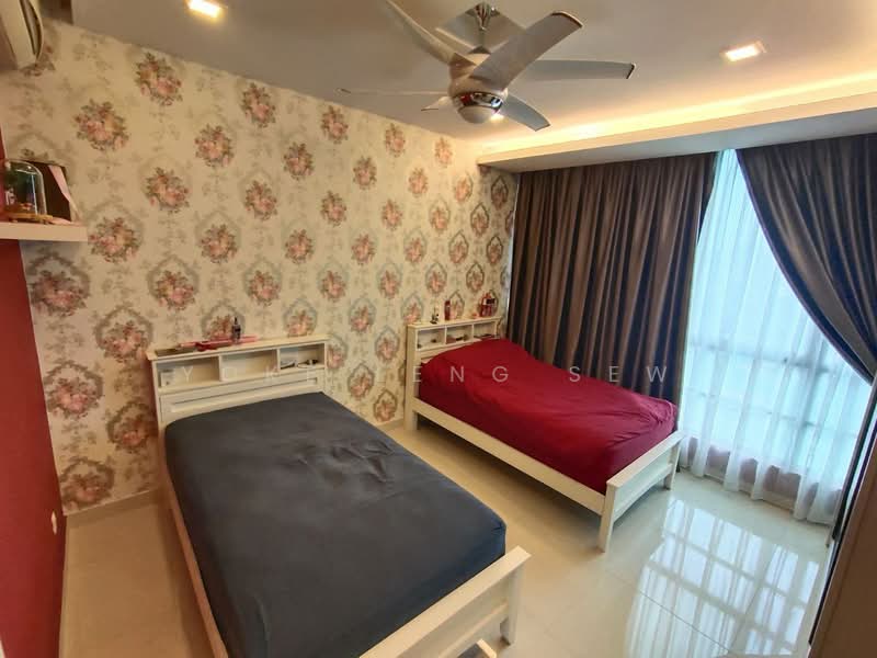 Kondominium untuk Dijual di The Z Residence - Yoke Leng Sew - Bedroom - PropertyGuru.com.my