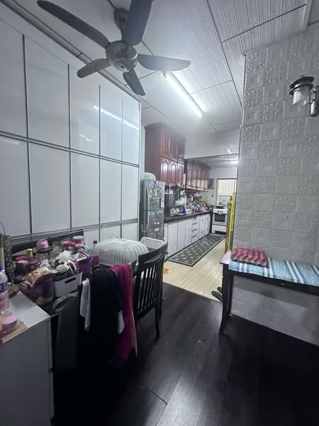 1-storey Terraced House for Sale in Klang (Selangor) - Syukor Hartanah - Kitchen - PropertyGuru.com.my