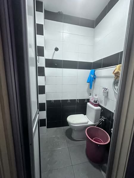 1-storey Terraced House for Sale in Klang (Selangor) - Syukor Hartanah - Bathroom - PropertyGuru.com.my