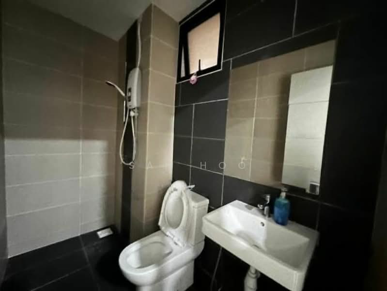 Servis Apartment untuk Disewa di Tuan Residency - Sam Hoo - Bathroom - PropertyGuru.com.my