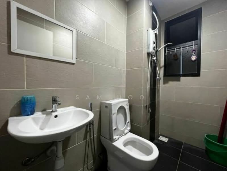Servis Apartment untuk Disewa di Tuan Residency - Sam Hoo - Bathroom - PropertyGuru.com.my