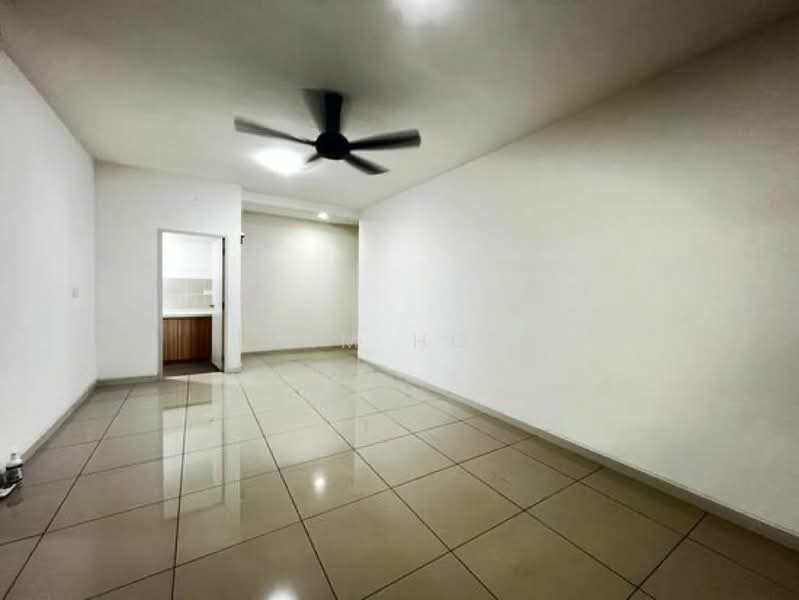 Servis Apartment untuk Disewa di Tuan Residency - Sam Hoo - Living Room - PropertyGuru.com.my