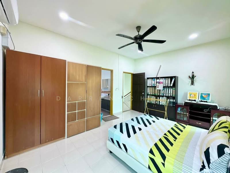 Semi-Detached House for Sale in Taman Nusa Idaman (Iskandar Puteri (Nusajaya)) - Darren Chua - Bedroom - PropertyGuru.com.my