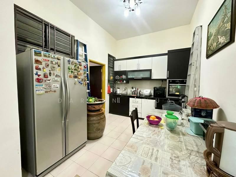 Semi-Detached House for Sale in Taman Nusa Idaman (Iskandar Puteri (Nusajaya)) - Darren Chua - Kitchen - PropertyGuru.com.my
