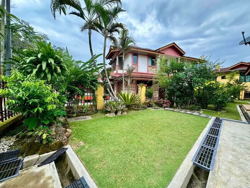 Semi-Detached House for Sale in Taman Nusa Idaman (Iskandar Puteri (Nusajaya)) - Darren Chua - Exterior - PropertyGuru.com.my