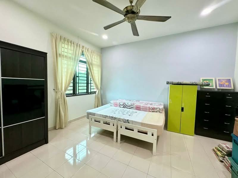 Semi-Detached House for Sale in Taman Nusa Idaman (Iskandar Puteri (Nusajaya)) - Darren Chua - Bedroom - PropertyGuru.com.my