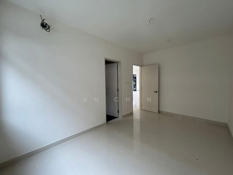 Rumah Berkembar untuk Dijual di Taman Sutera Utama (Skudai) - Ian Chen - PropertyGuru.com.my