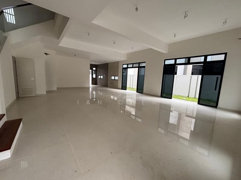 Rumah Berkembar untuk Dijual di Taman Sutera Utama (Skudai) - Ian Chen - PropertyGuru.com.my