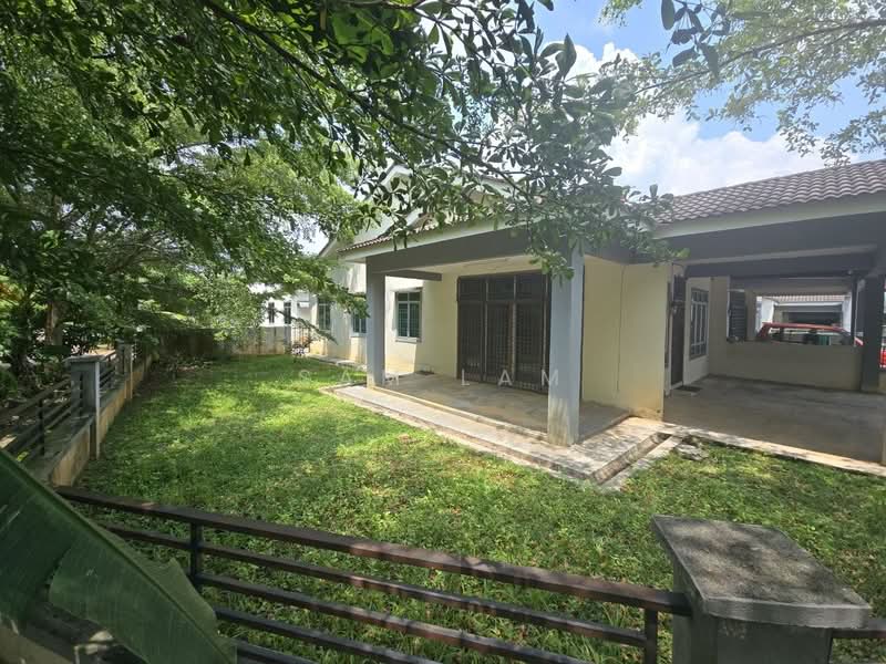 1-storey Terraced House for Sale in Taman Chandan Putri (Kuala Kangsar) - Sam Lam - Exterior - PropertyGuru.com.my