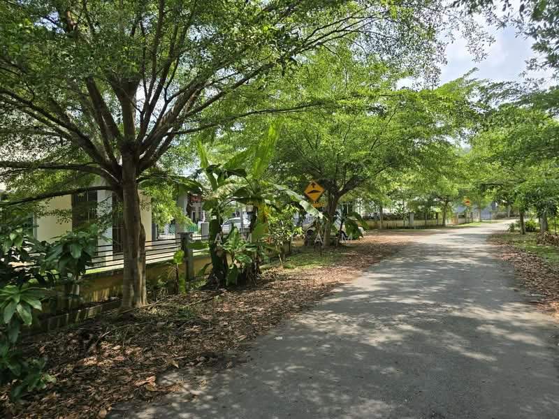 1-storey Terraced House for Sale in Taman Chandan Putri (Kuala Kangsar) - Sam Lam - Exterior - PropertyGuru.com.my
