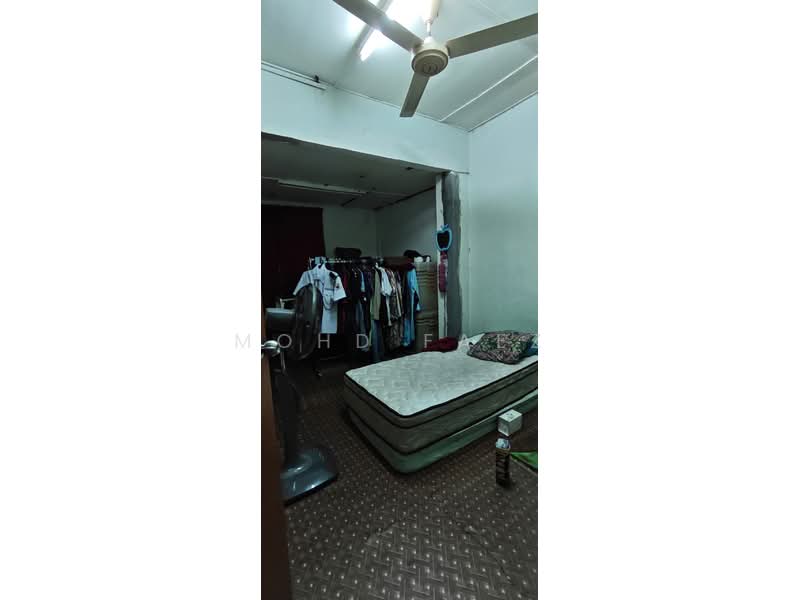 Rumah Teres 2 Tingkat untuk Dijual di Taman Anggerik (Tampoi) - Mohd Faez - PropertyGuru.com.my