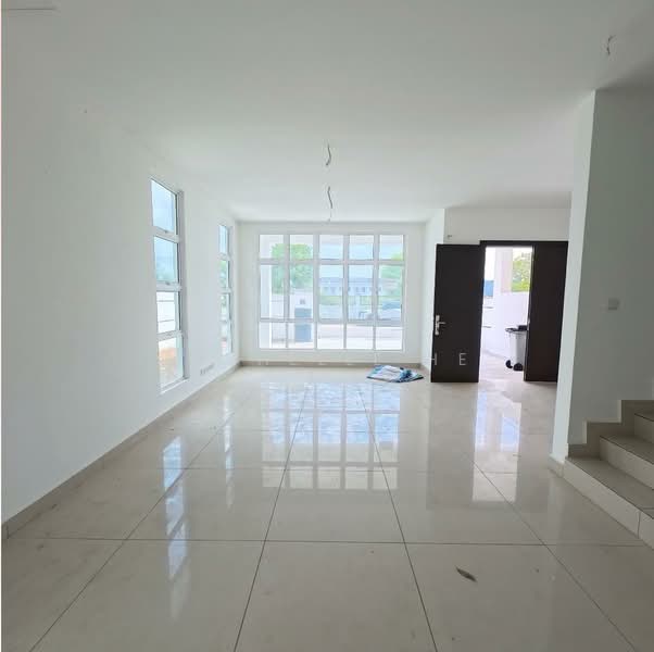 Rumah Kluster untuk Dijual di Skudai (Johor) - Michelle He - Living Room - PropertyGuru.com.my