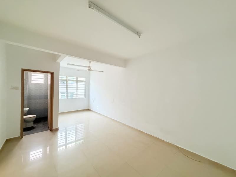 Rumah Teres 2.5 Tingkat untuk Dijual di Taman Selayang Permata (Batu Caves) - Zaty Jasmin - Interior - PropertyGuru.com.my