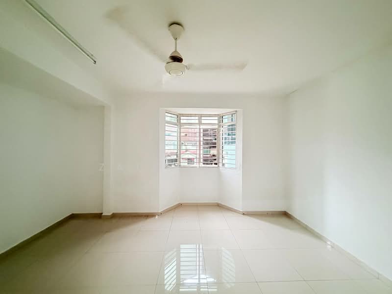 Rumah Teres 2.5 Tingkat untuk Dijual di Taman Selayang Permata (Batu Caves) - Zaty Jasmin - Interior - PropertyGuru.com.my