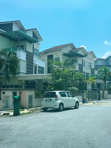Rumah Berkembar untuk Dijual di Cheras (Selangor) - Alston Boo - Exterior - PropertyGuru.com.my