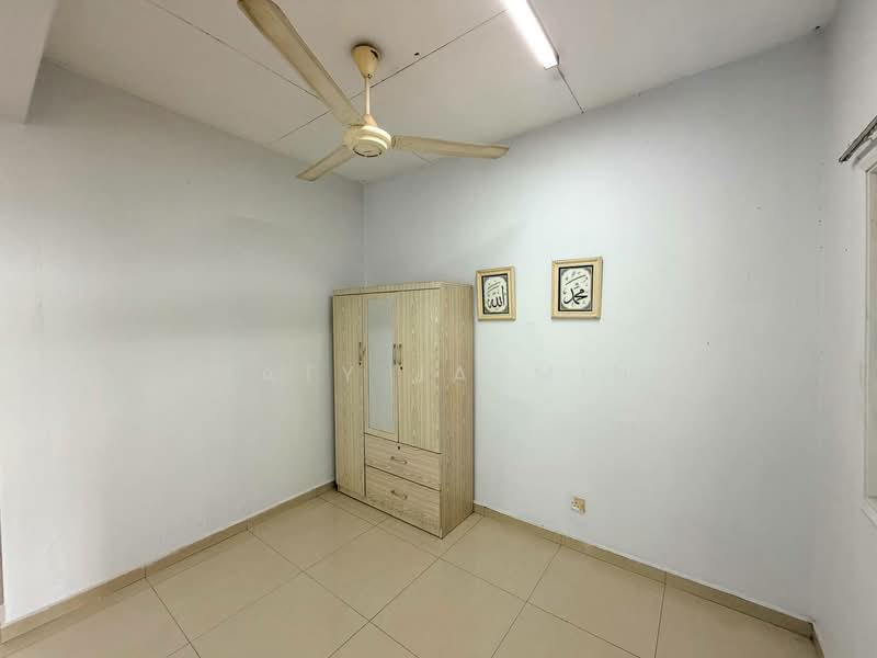 2-storey Terraced House for Sale in Taman Minang (Cheras) - Zaty Jasmin - Bedroom - PropertyGuru.com.my