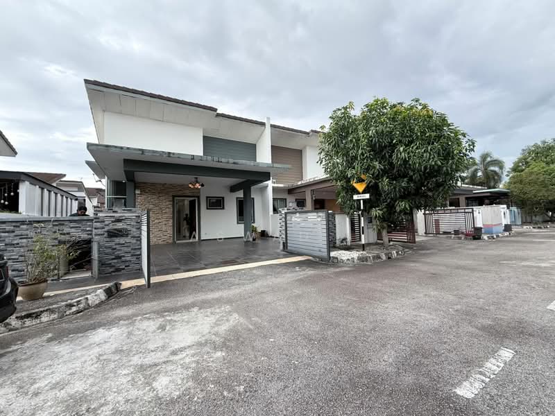 Rumah Berkembar untuk Dijual di Bertam Perdana 2 (Kepala Batas) - Aswad . - Exterior - PropertyGuru.com.my