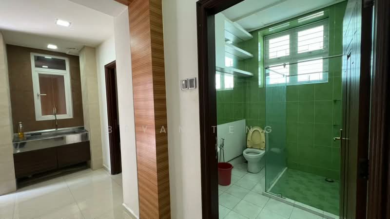 Rumah Berkembar untuk Dijual di George Town (Penang) - Bryan Teng - Bathroom - PropertyGuru.com.my