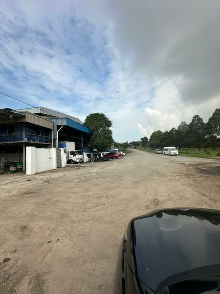 Industrial Land for Sale in Taman Gembira (Tampoi) - Ivy Low - Exterior - PropertyGuru.com.my