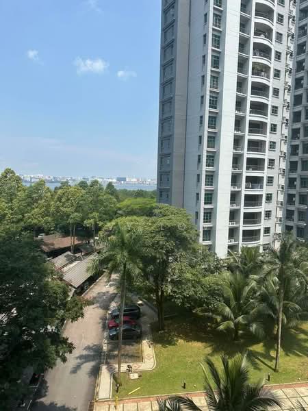 Condominium for Sale at The Straits View Condominium - Ivy Low - Exterior - PropertyGuru.com.my