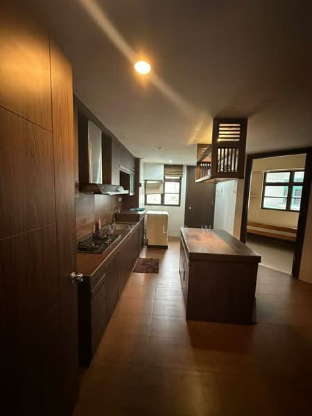 Condominium for Sale at The Straits View Condominium - Ivy Low - Kitchen - PropertyGuru.com.my