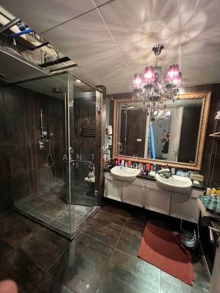 Kondominium untuk Dijual di Cendana - Anthony Foong - Bathroom - PropertyGuru.com.my