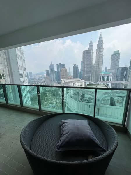 Kondominium untuk Dijual di Cendana - Anthony Foong - Balcony - PropertyGuru.com.my