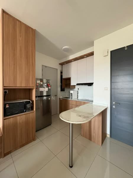 Servis Apartment untuk Disewa di RYAN & MIHO - Janet Au - Kitchen - PropertyGuru.com.my